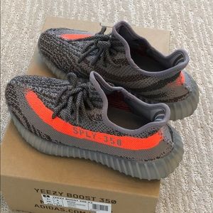 yeezys in size 6